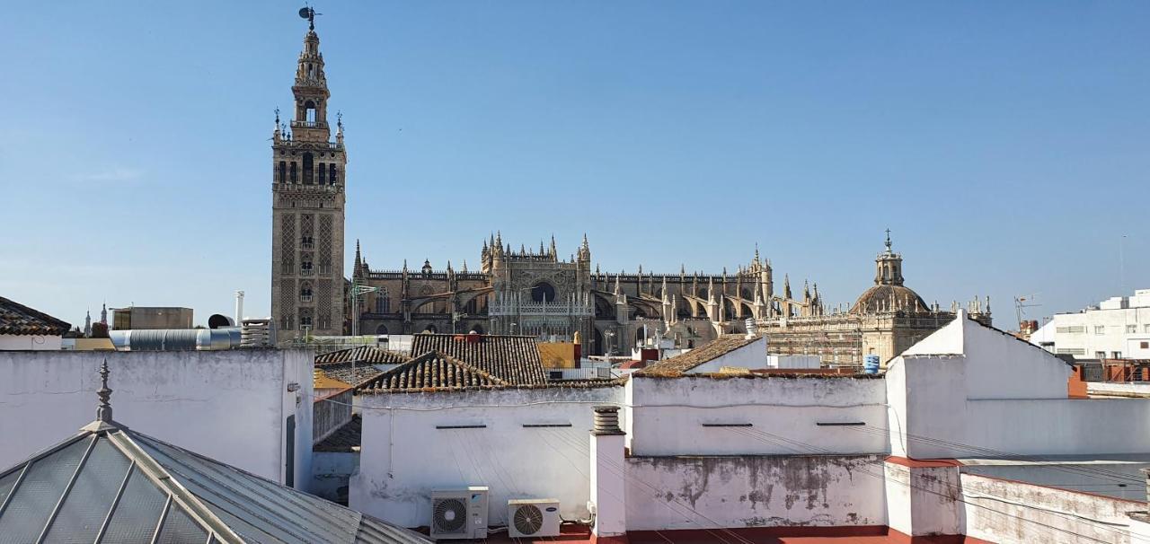 Encantador Apartamento En El Corazon De Sevilla Luaran gambar
